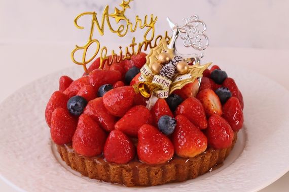 2025年クリスマス タルト・ルージュ 苺とブルーベリーのタルト